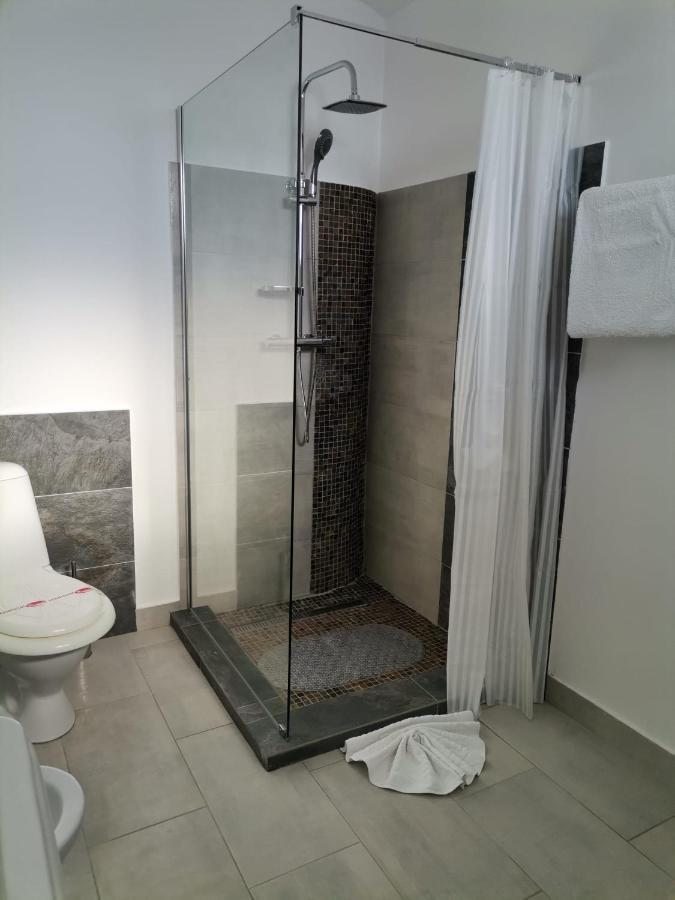 Motel Davios Târgu Jiu Eksteriør billede