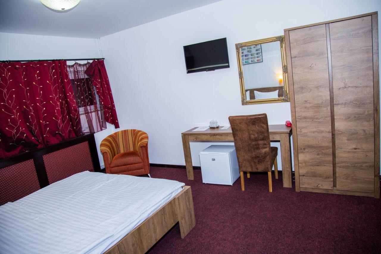 Motel Davios Târgu Jiu Eksteriør billede